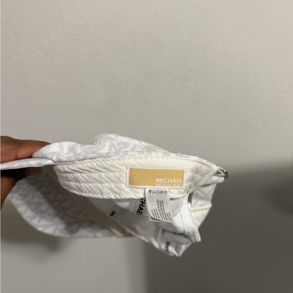 Michael Kors White Logo Baseball Cap - Picture 3 of 4